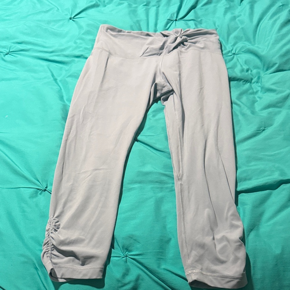 Light blue Lululemon Cropped Leggings